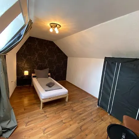 Torbogen-apartment Fuer Monteure *