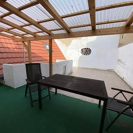 Torbogen-apartment Fuer Monteure * Marktbreit